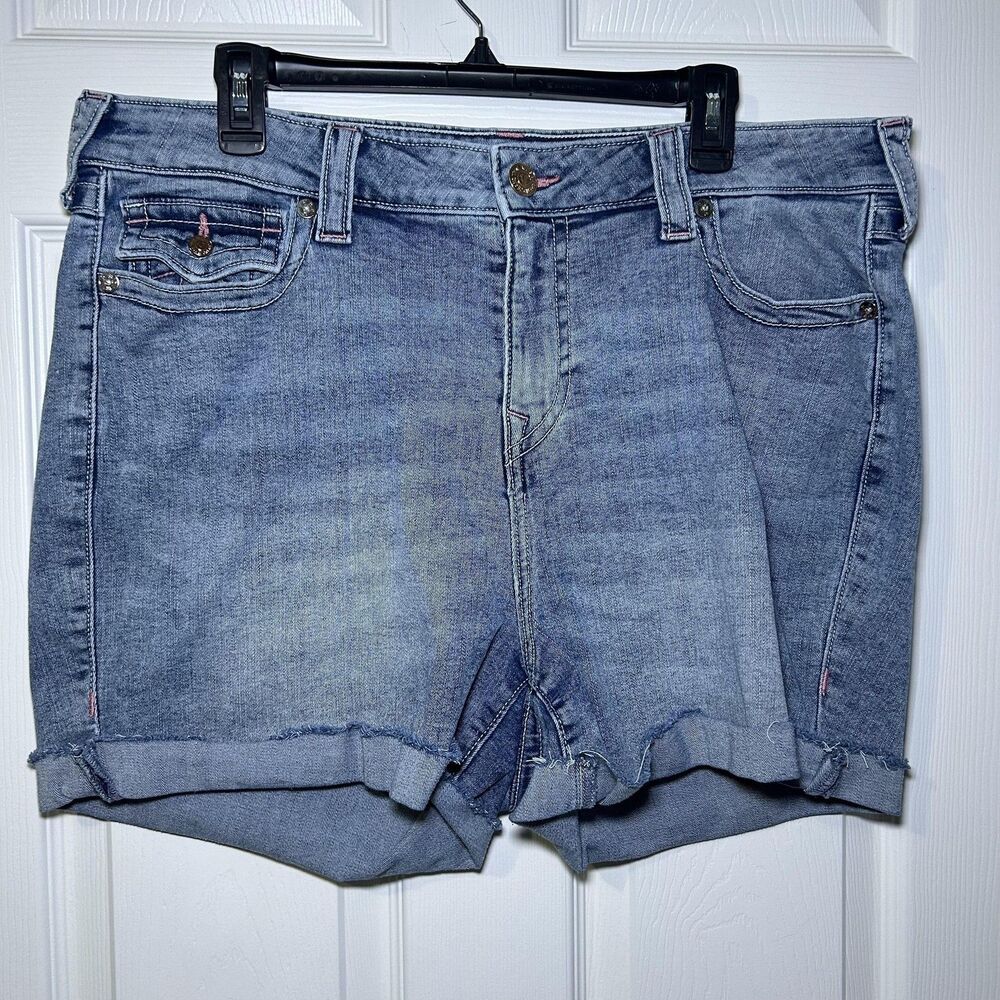 True Religion Shorts Women's 38 Blue Jennies Short Mid Rise Curvy Bermuda Denim